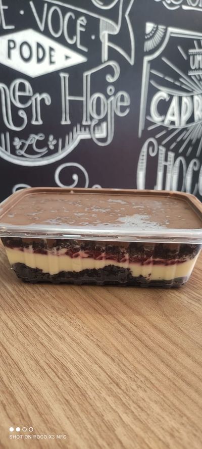 Sobremesa Familia Brigadeiro com Kit Kat