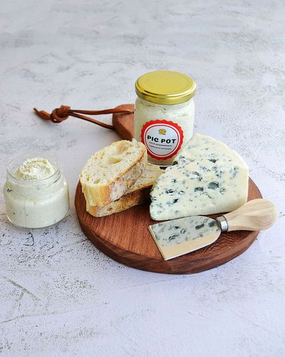 Patê de queijo gorgonzola