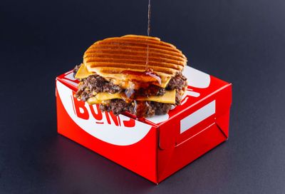 FLAT BEEF BURGER(فلات بيف برغر)