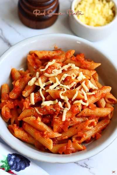 Red sauce pasta 