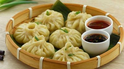Veg momos 