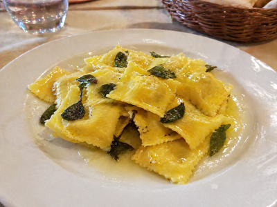 Tortelli Burro e Salvia